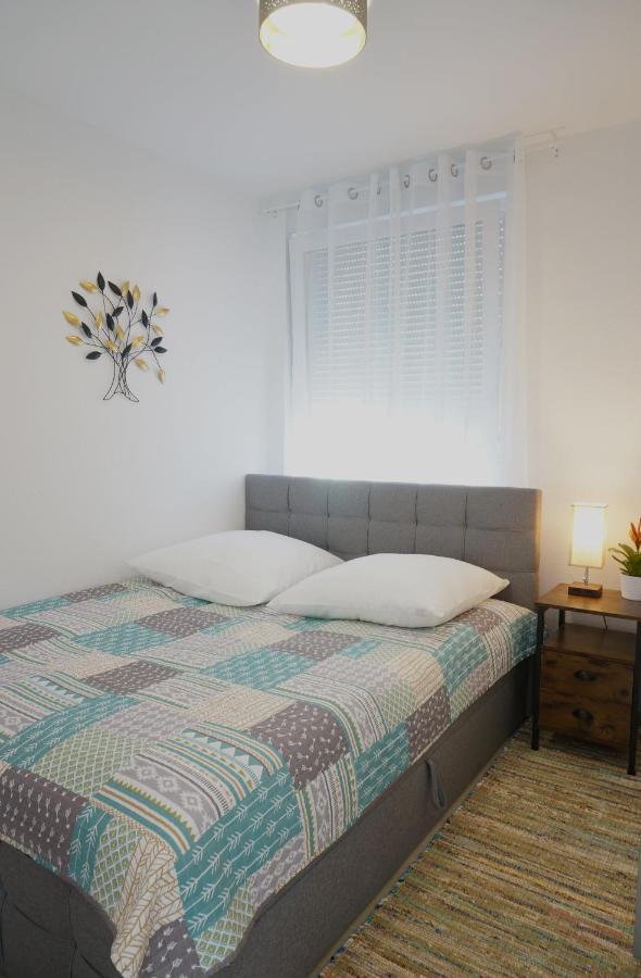 Mein Apartment Flowers Mit Kamin, Bis 10 Personen Frankenthal  Extérieur photo