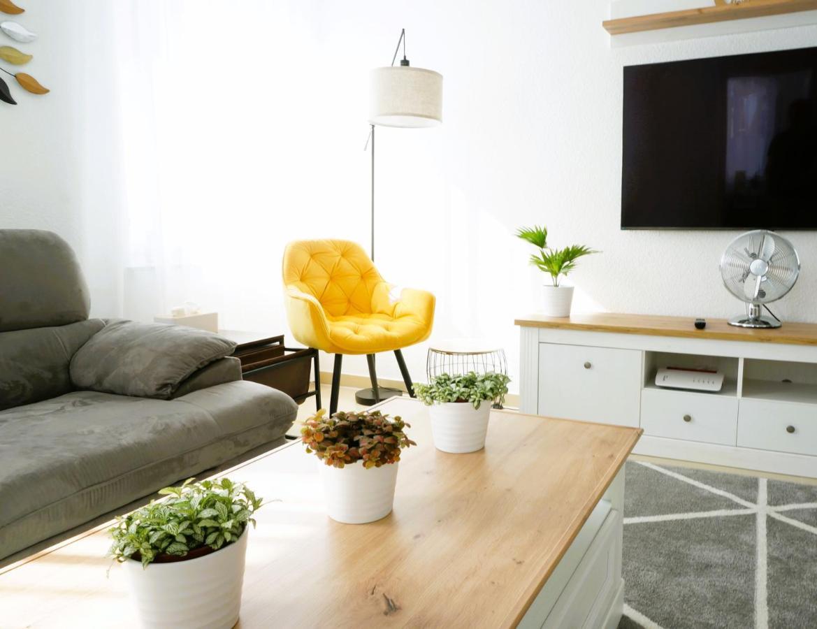 Mein Apartment Flowers Mit Kamin, Bis 10 Personen Frankenthal  Extérieur photo
